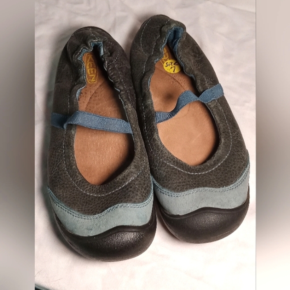 Keen navy leather slip on Mary Jane shoes - Picture 1 of 8